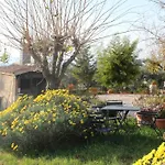Cardinal Girolamo Farm stay