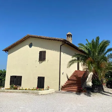 Cardinal Girolamo Farm stay *