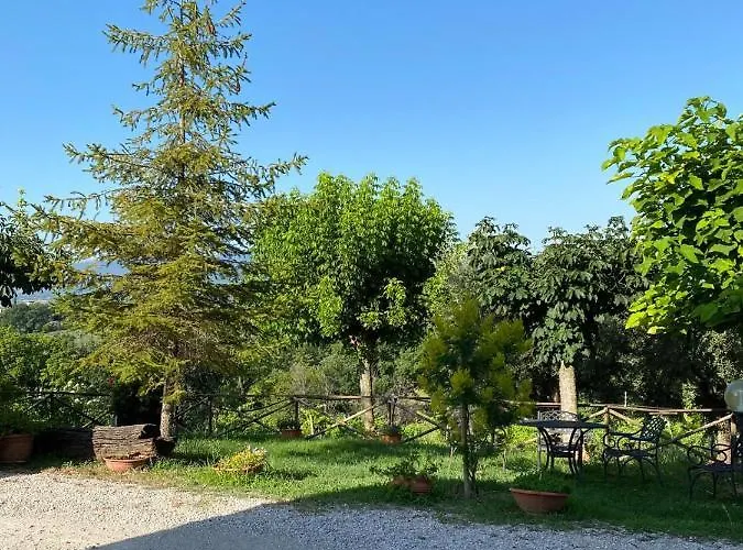 Cardinal Girolamo Séjour à la ferme *